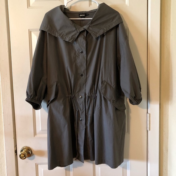 DNKY Khaki Gray Women’s Light Weight Hooded Jacket in Size Small - Picture 2 of 7